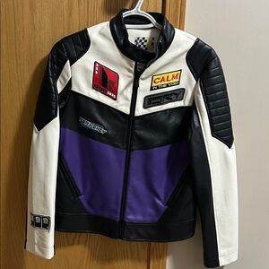 Bershka Checkered Black and Yellow Tag